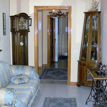 Santa Fara Bed & Breakfast Bari