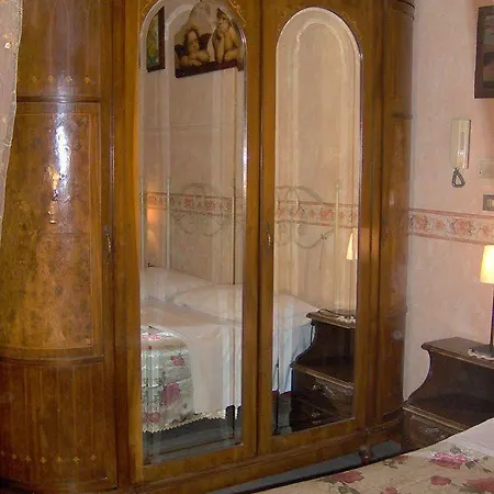 Santa Fara Alojamento de Acomodação e Pequeno-almoço