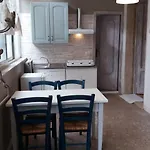 Santa Fara Bed & Breakfast Bari