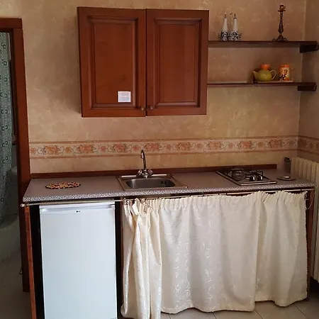 Santa Fara 3* Бари
