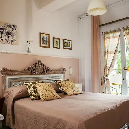 Santa Fara Bed and Breakfast Μπάρι