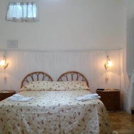 Santa Fara Бари