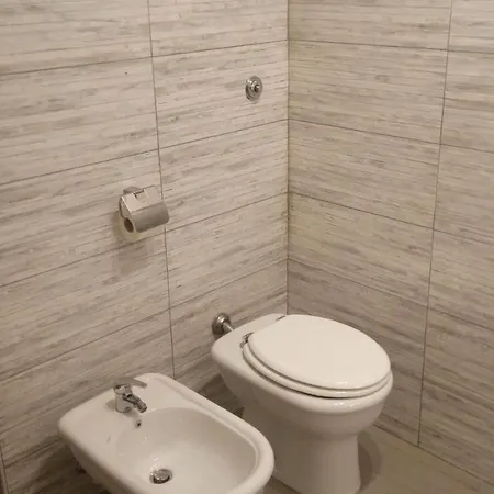 Santa Fara Бари