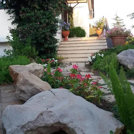 Santa Fara Бари