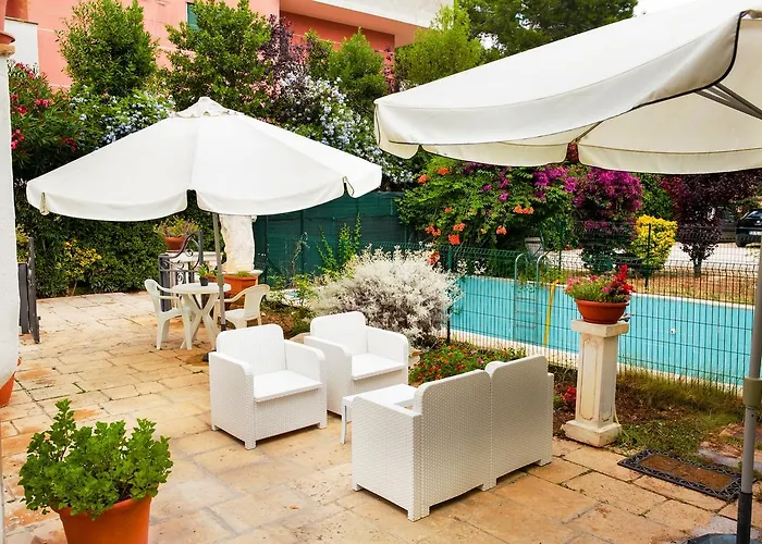 Bed & Breakfast Santa Fara 3*