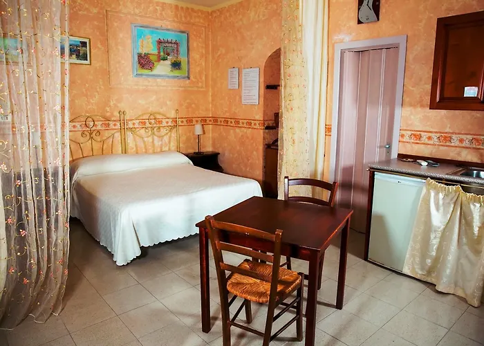 Santa Fara Bed and Breakfast Μπάρι